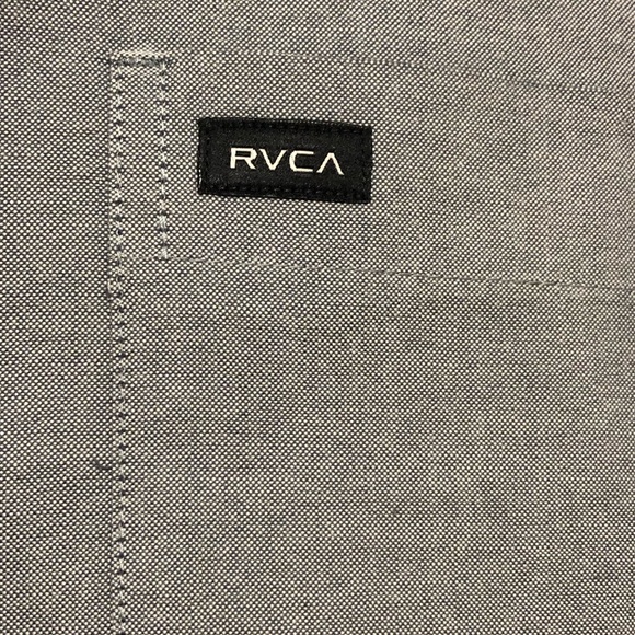 RVCA That’ll Do Long Sleeve Oxford Collared Sleeve Button Down Shirt Size Small - Picture 4 of 9